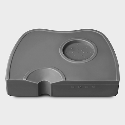 Smeg kaffestamper grå inkl. måtte