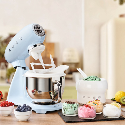 Smeg SMF03GREU køkkenmaskine pastelblå 4,8 liter 800 watt