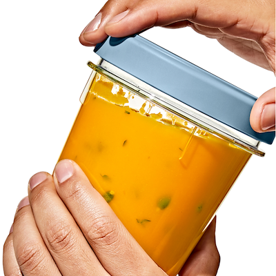 OXO Good Grips Twist & Stack opbevaringsboks 946 ml 2 stk.