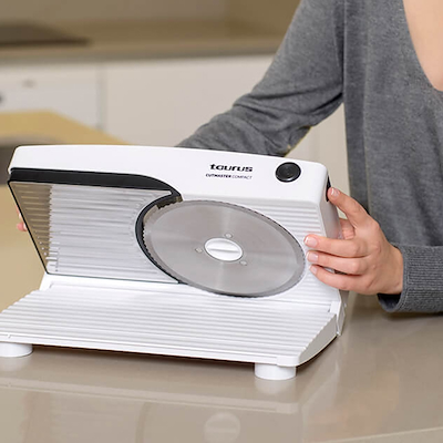 Taurus Cutmaster Compact pålægsmaskine 1000 watt