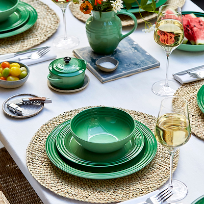 Le Creuset Signature stentøj middagstallerken 27cm Bamboo