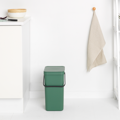 Brabantia Sort & Go affaldsspand med låg 16 liter grøn