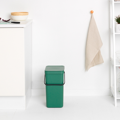 Brabantia Sort & Go affaldsspand med låg 16 liter grøn