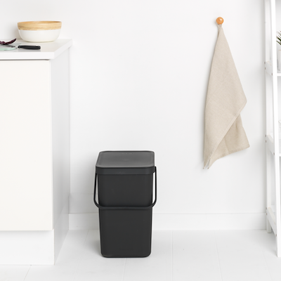 Brabantia Sort & Go affaldsspand med låg mørkegrå 25 liter