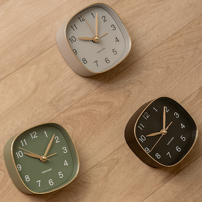 Karlsson Travel Square vækkeur grå