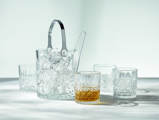 Isspand sæt med 4 glas